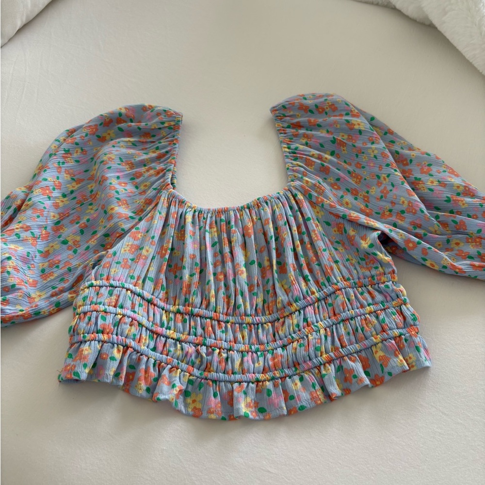 Billabong flower Print cropped summer top!
